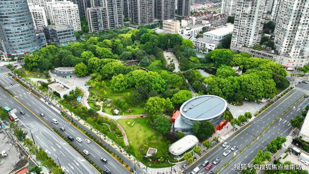 利外滩启PARK77地址价格户型_容积率_售楼处_营销中心pg模拟器试玩保利外滩启PARK77售楼处电线上海杨浦保(图2) 利外滩启PARK77地址价格户型_容积率_售楼处_营销中心pg模拟器试玩保利外滩启PARK77售楼处电线上海杨浦保(图2)